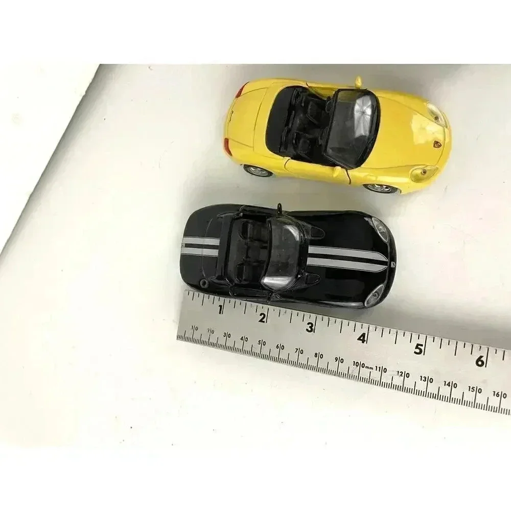 Lot of 7 Diecast Maisto Chevy Ford Model T Toy Cars‎ Collectibles
